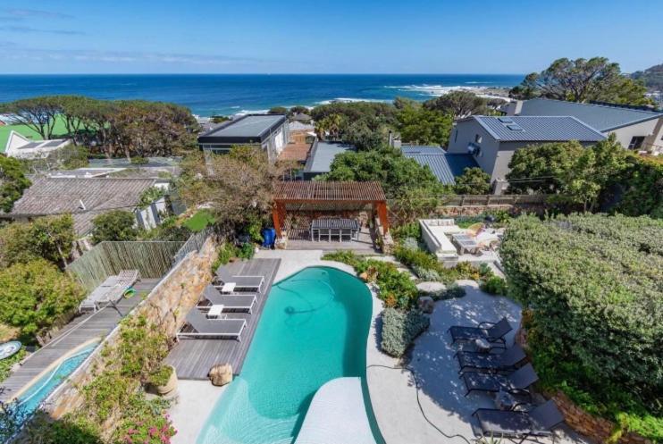 Far Horizons Camps Bay Hotell Cape Town Eksteriør bilde