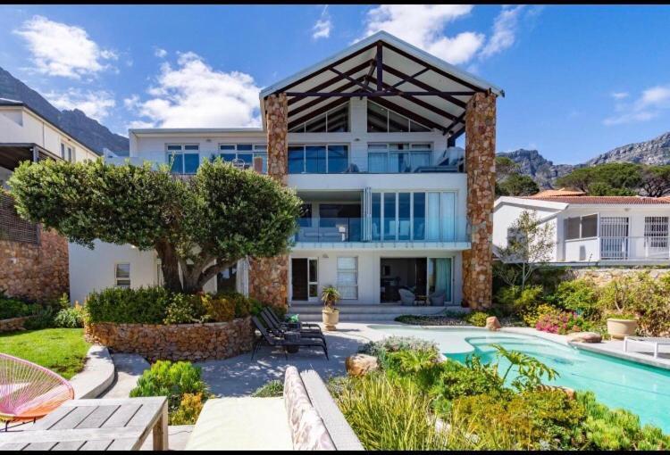 Far Horizons Camps Bay Hotell Cape Town Eksteriør bilde