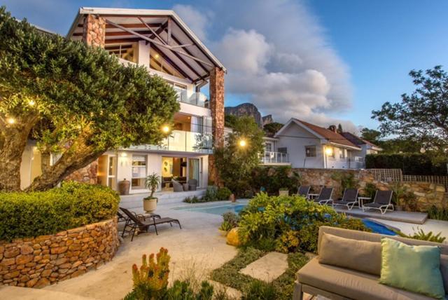 Far Horizons Camps Bay Hotell Cape Town Eksteriør bilde